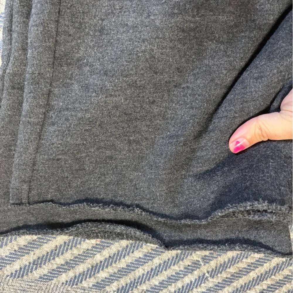 Victoria’s Secret Dark Gray Markel Distressed Hem Joggers/ Sweatpants - Picture 3 of 8